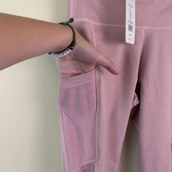 Fabletics high waisted mesh heathered capri - Picture 5 of 7